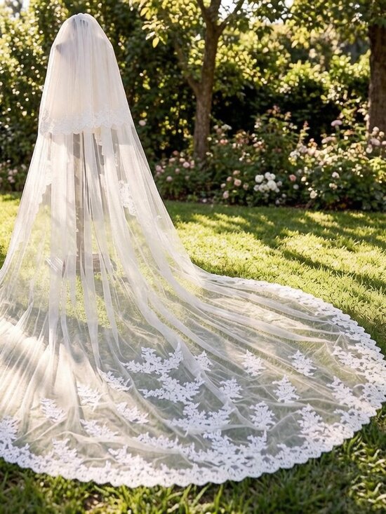 New Royal Cathedral Lace Trim Veil 2 Tier 138\